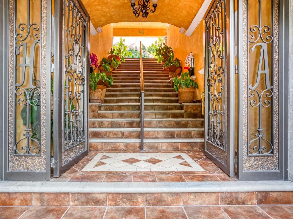Hotel Casa Anturio Cuernavaca Zewnętrze zdjęcie
